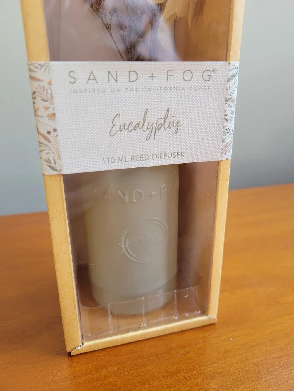 Sand + Fog Eucalyptus 110mL Reed Diffuser Dried Floral Gift Set NEW